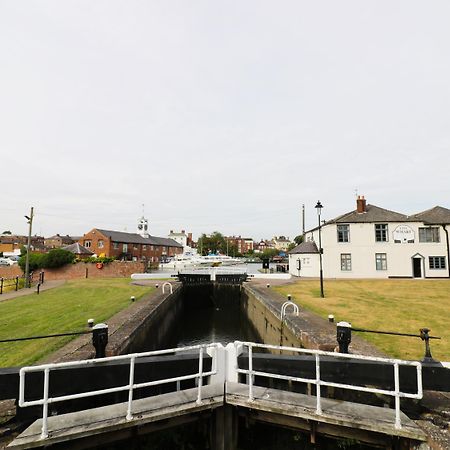 5 Windermere Stourport Extérieur photo